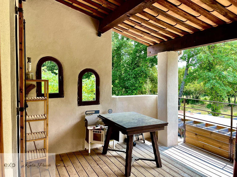 Maison - 191 m² - 7 pièces