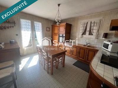 Villa - 100 m² - 5 pièces