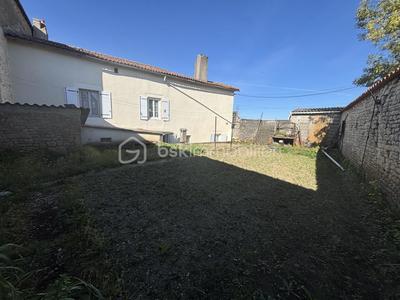 Maison ancienne - 177 m² - 8 pièces