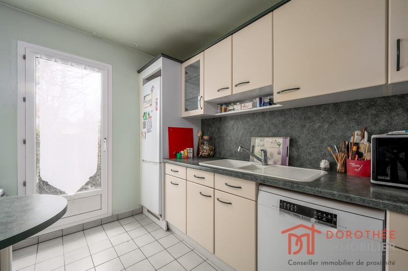 Maison - 95 m² - 5 pièces