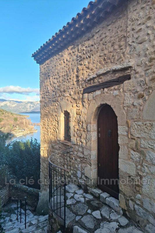 Maison de village - 85 m² - 3 pièces