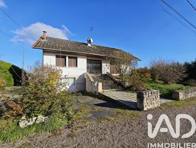 Maison - 194 m² - 9 pièces