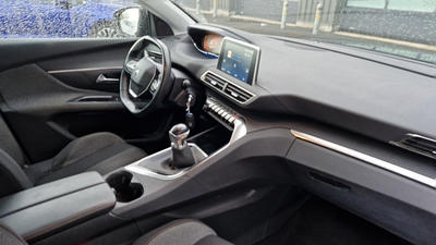 Peugeot 5008 Business bluehdi 130ch ss bvm6 active