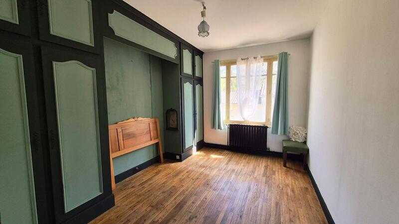 Maison - 94 m² - 4 pièces