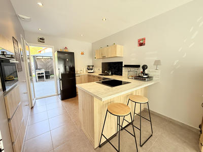 Maison - 96 m² - 4 pièces