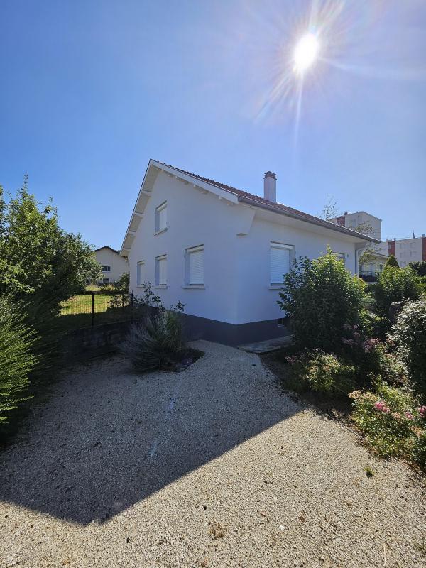 Maison - 111 m² - 6 pièces