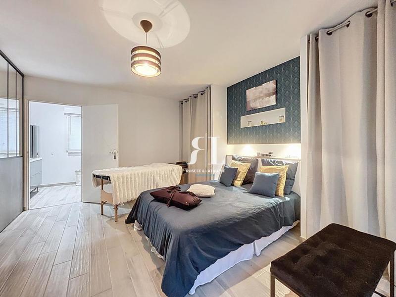 Maison - 142 m² - 6 pièces