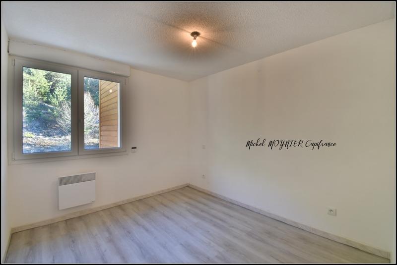 Appartement - 81 m² - 5 pièces