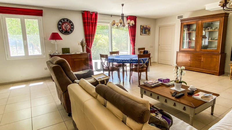 Villa - 177 m² - 6 pièces