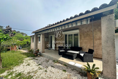 Villa - 89 m² - 4 pièces