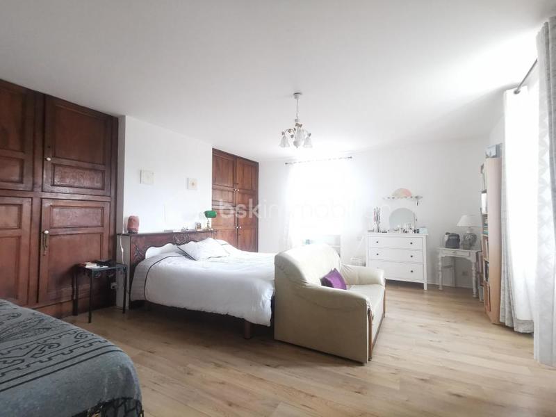 Longère - 193 m² - 5 pièces