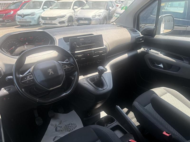 Peugeot Rifter 1.2 110 Cv Style Bvm6/ Distri Ok/ Garanties 12 Mois