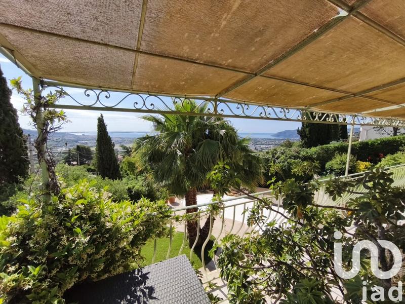 Maison - 142 m² - 5 pièces