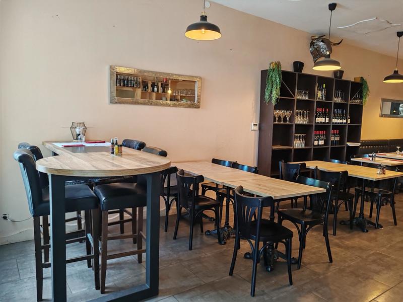 Local commercial - 140 m² - 3 pièces