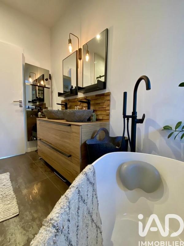 Appartement - 85 m² - 4 pièces