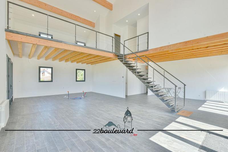 Longère - 318 m² - 10 pièces