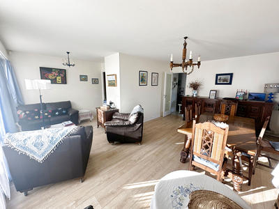 Appartement - 95 m² - 4 pièces