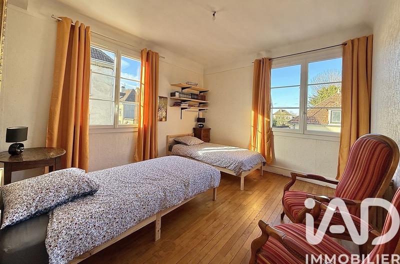 Maison de ville - 152 m² - 8 pièces