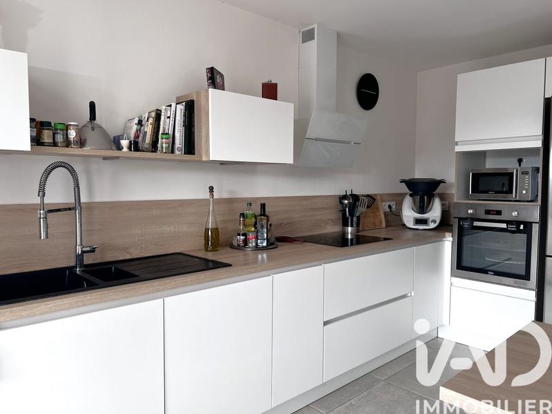 Appartement - 90 m² - 4 pièces