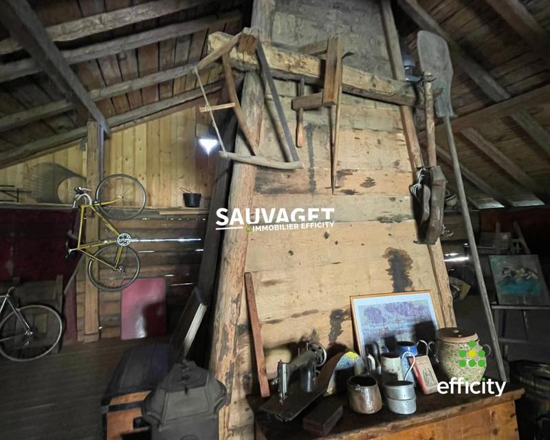 Châlet - 205 m² - 3 pièces