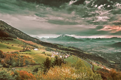 Immeuble - 77 569 m²