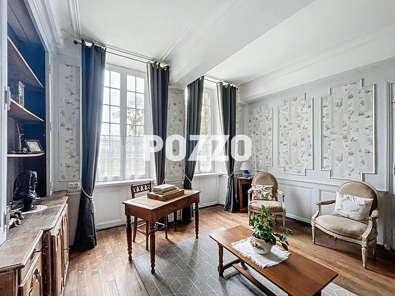 Maison - 510 m² - 14 pièces