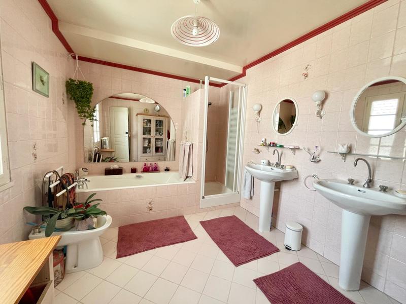 Maison - 133 m² - 5 pièces