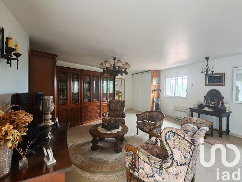 Maison - 290 m² - 8 pièces