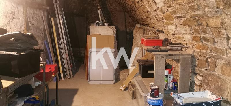 Immeuble mixte - 52 m²