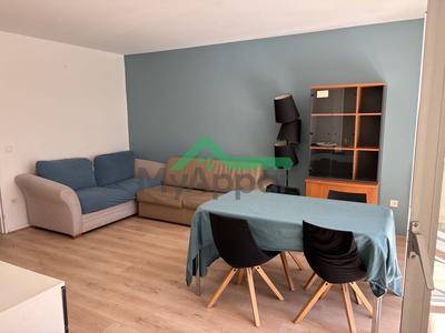 Appartement - 72 m² - 3 pièces