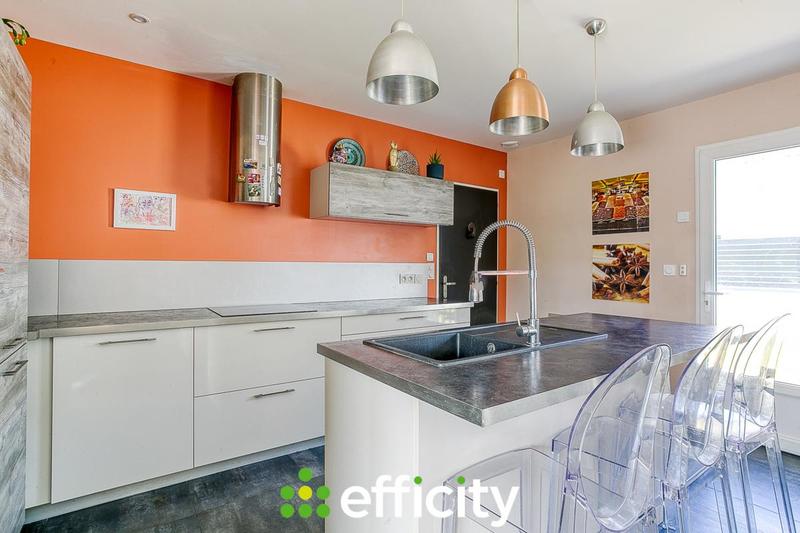 Maison - 101 m² - 4 pièces