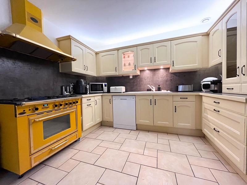 Maison - 130 m² - 4 pièces