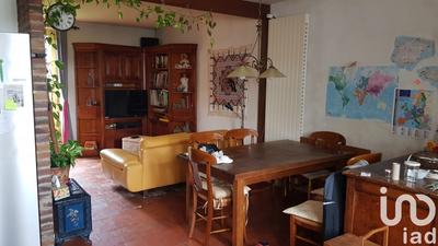 Maison - 247 m² - 13 pièces