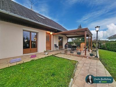 Maison - 127 m² - 5 pièces