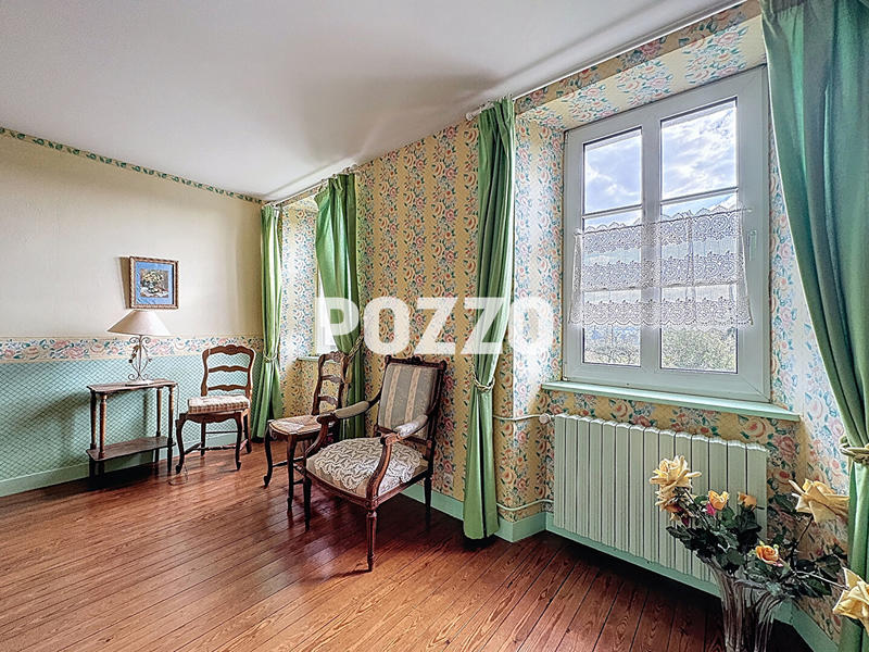 Maison - 135 m² - 6 pièces