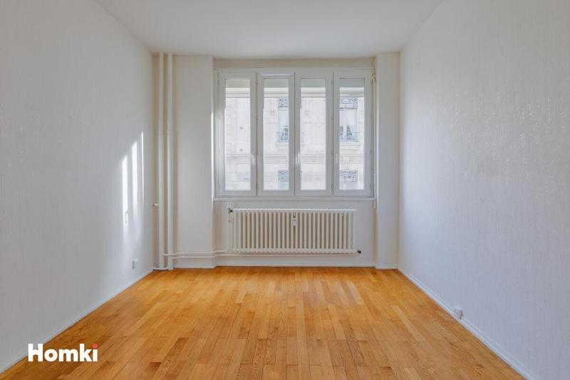 Appartement - 75 m² - 3 pièces