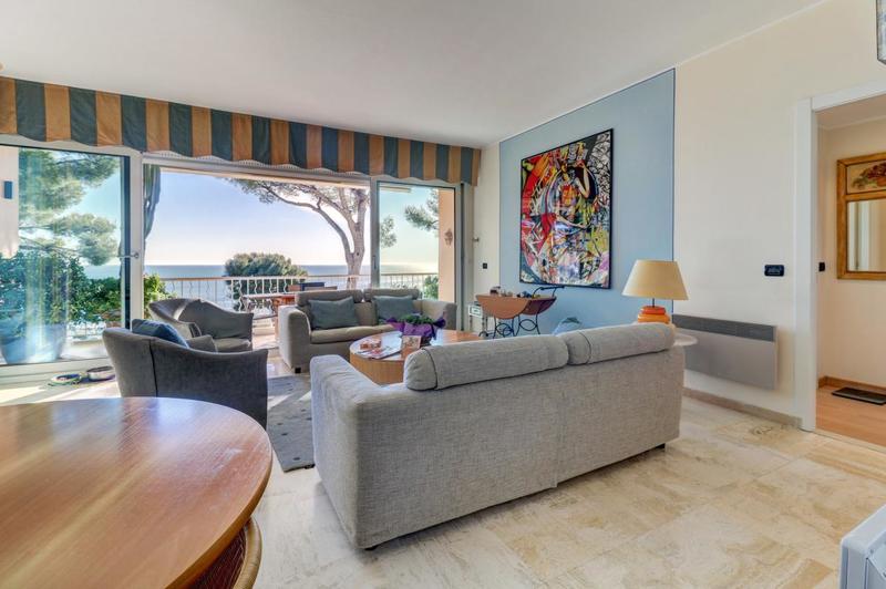 Appartement - 90 m² - 3 pièces