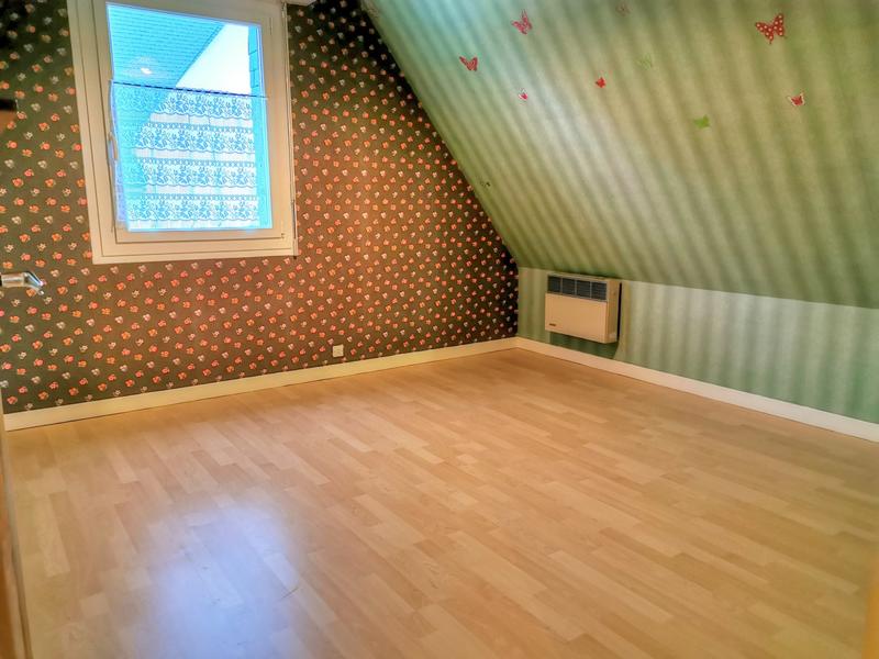 Maison - 144 m² - 7 pièces