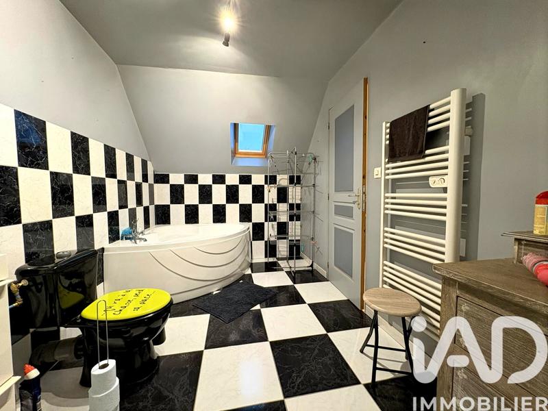 Maison - 123 m² - 5 pièces