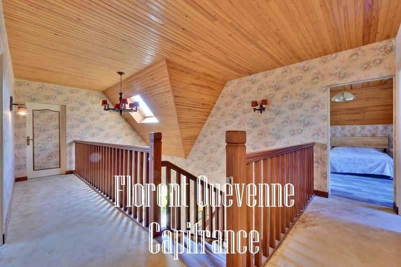 Maison - 228 m² - 8 pièces