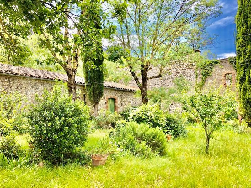 Château - 546 m² - 8 pièces