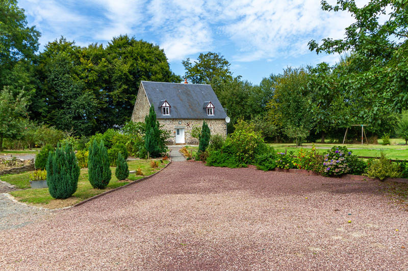 Maison - 321 m² - 12 pièces