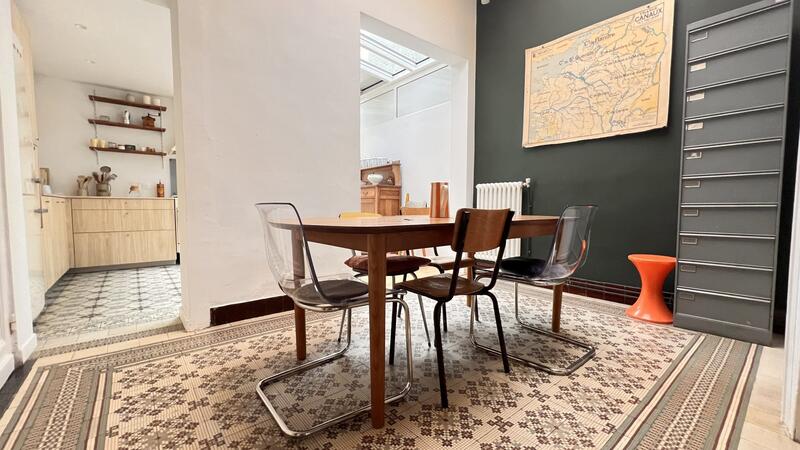 Maison - 160 m² - 7 pièces