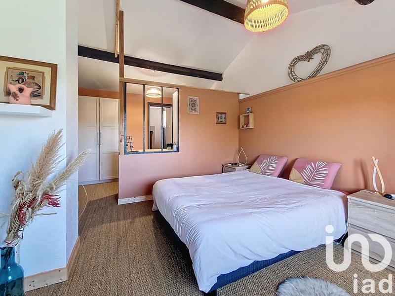 Maison - 327 m² - 9 pièces