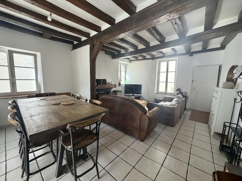 Maison - 97 m² - 4 pièces