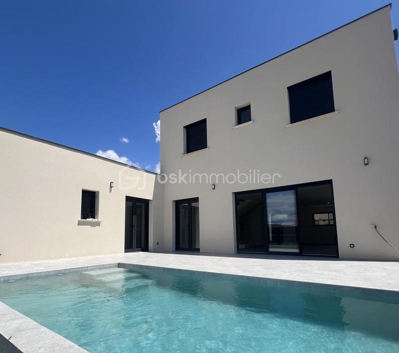 Maison - 150 m² - 6 pièces