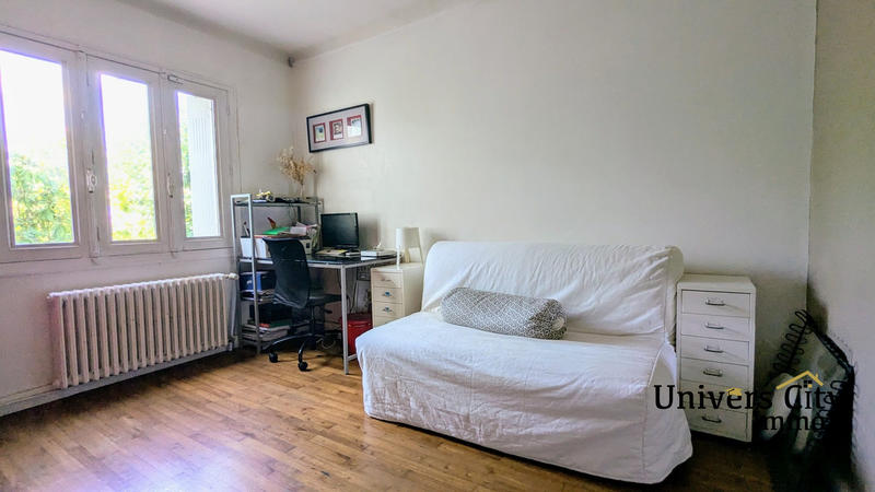 Maison - 158 m² - 8 pièces