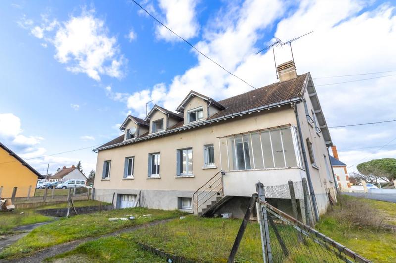 Maison - 228 m² - 12 pièces