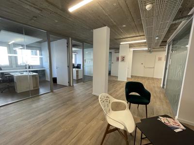 Bureau - 550 m²