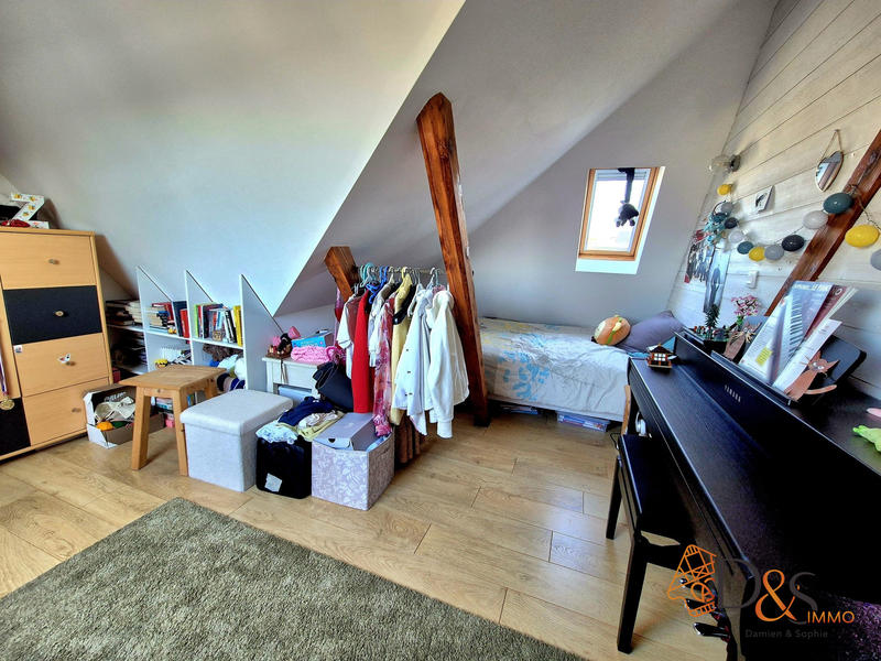 Maison - 105 m² - 6 pièces